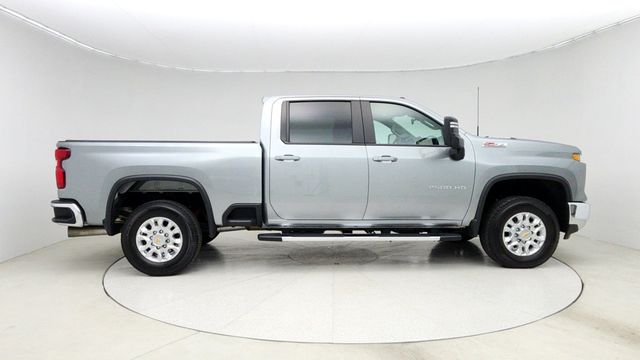 2024 Chevrolet Silverado 2500HD 4WD Crew Cab 159’’ LT w/ 6.6L Turbo-Diesel & Chrome Assist Steps - 22945613 - 3