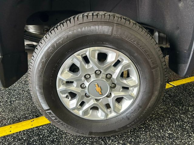 2024 Chevrolet Silverado 2500HD 4WD Crew Cab 159" LTZ - 23040077 - 9
