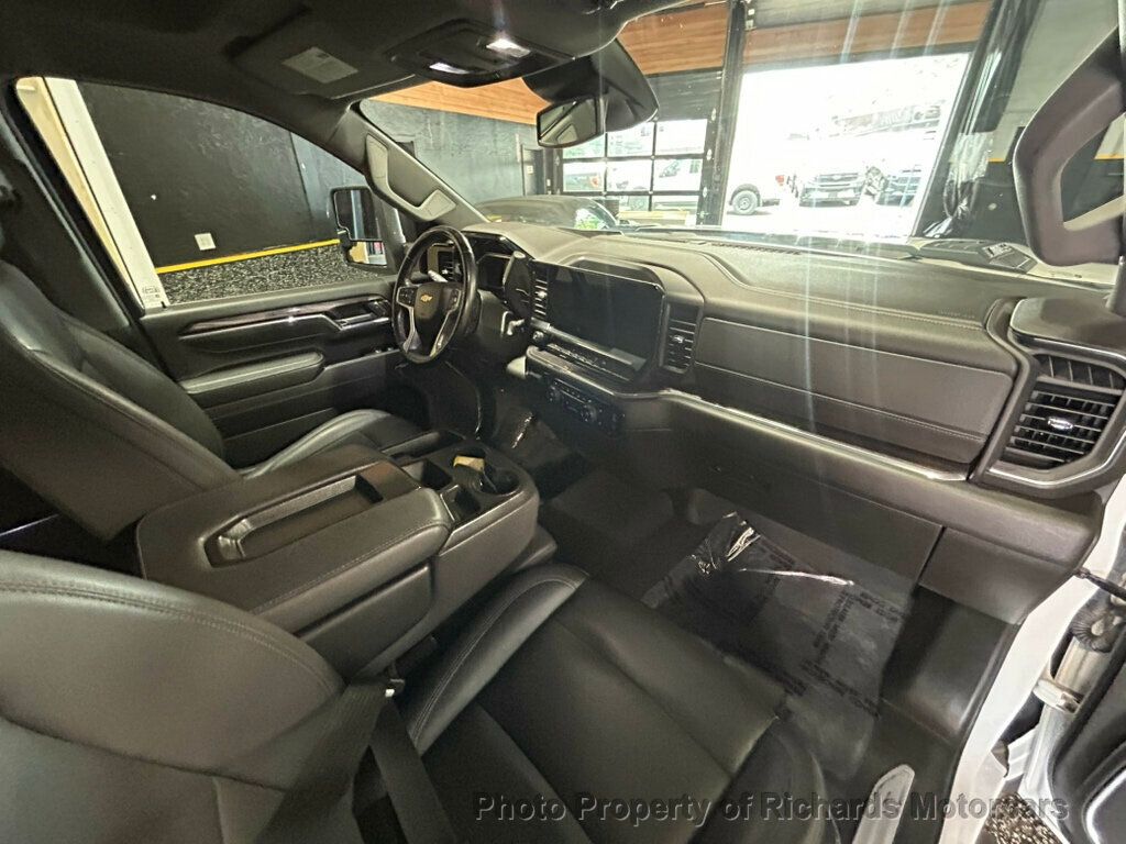 2024 Chevrolet Silverado 2500HD 4WD Crew Cab 159" LTZ - 23040077 - 19