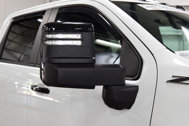 2024 Chevrolet Silverado 2500HD 4WD Crew Cab 159" ZR2 - 23079796 - 22
