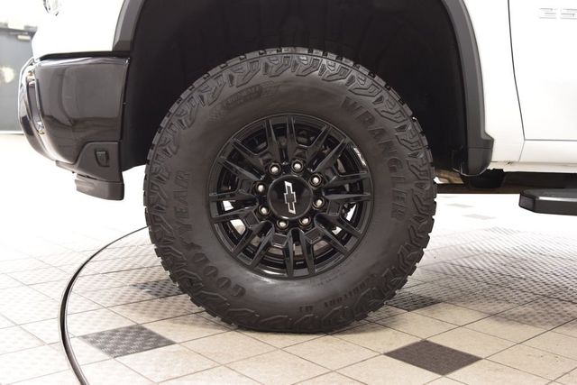 2024 Chevrolet Silverado 2500HD 4WD Crew Cab 159" ZR2 - 23079796 - 31
