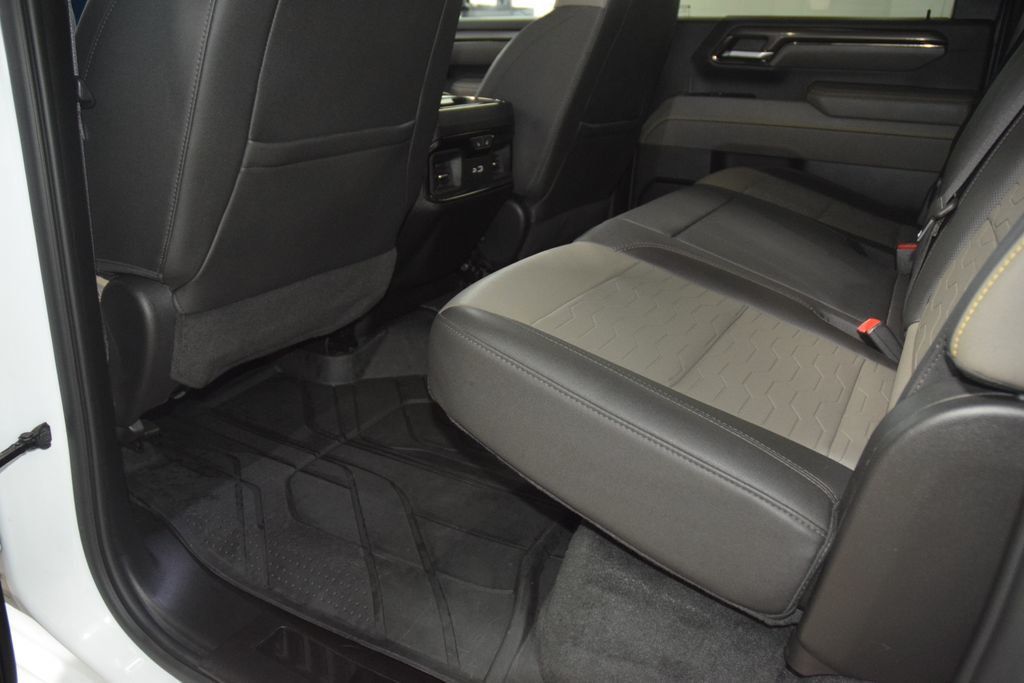 2024 Chevrolet Silverado 2500HD 4WD Crew Cab 159" ZR2 - 23079796 - 46