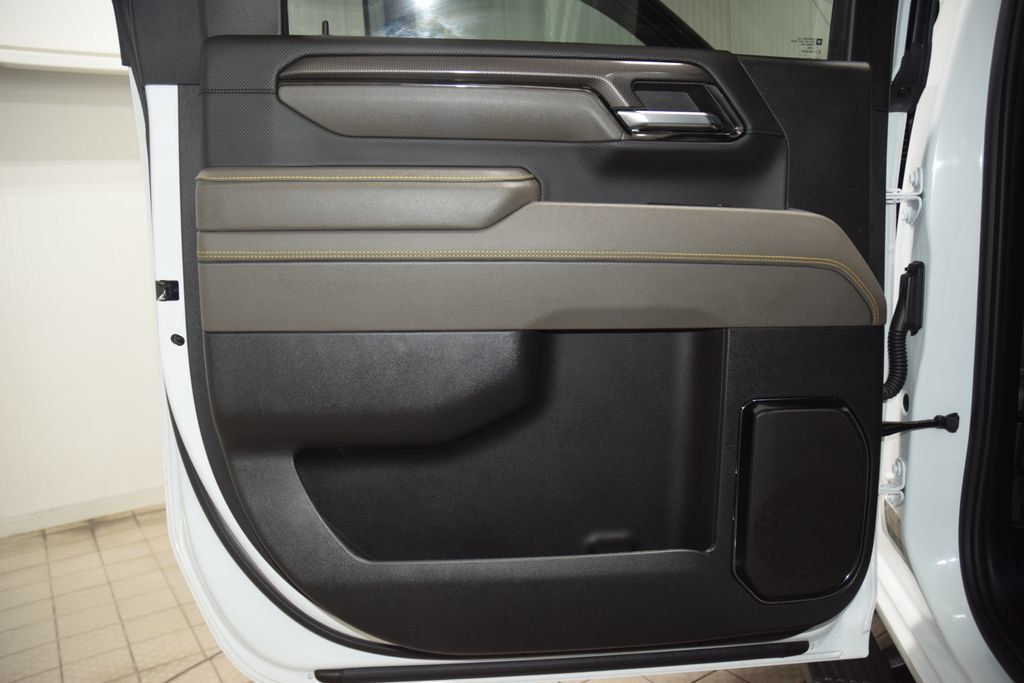 2024 Chevrolet Silverado 2500HD 4WD Crew Cab 159" ZR2 - 23079796 - 47