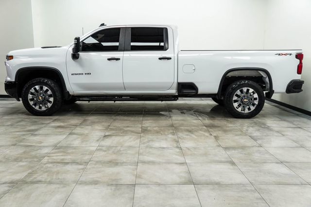 2024 Chevrolet Silverado 2500HD 4WD Crew Cab 172" Custom - 23053204 - 7
