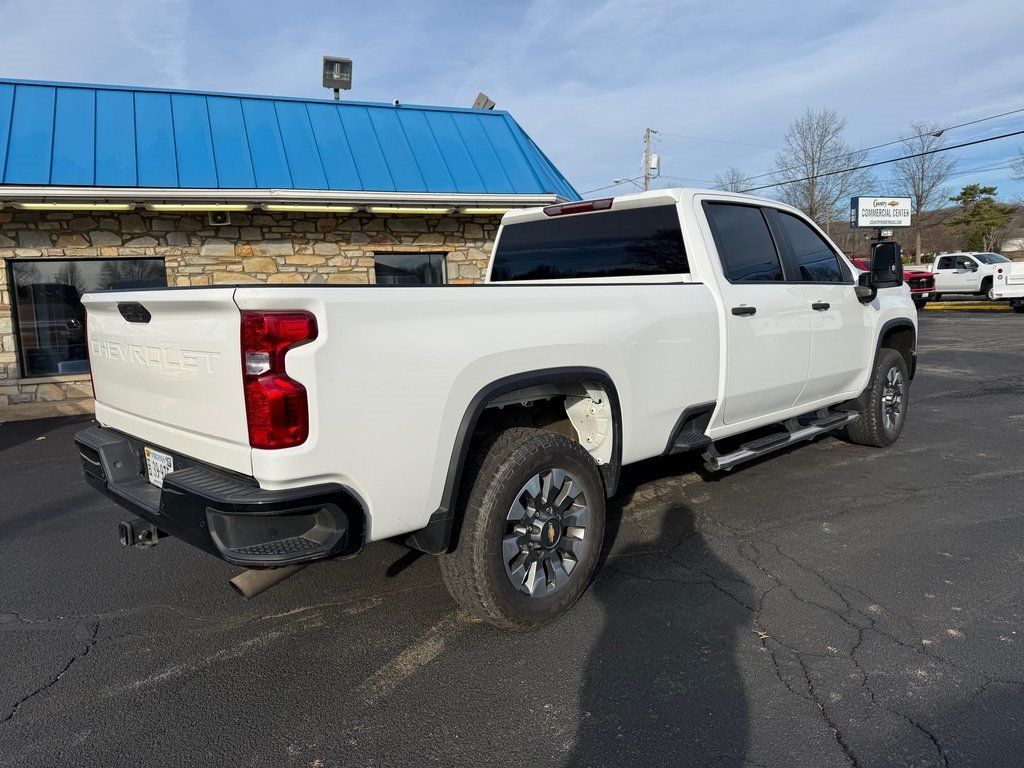 2024 Chevrolet Silverado 2500HD Custom - 22998672 - 3