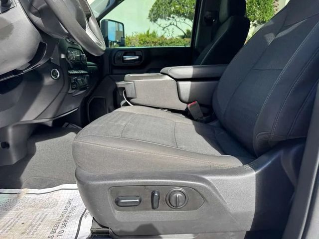 2024 Chevrolet Silverado 2500HD Custom Pickup 4D 6 1/2 ft - 22968835 - 16