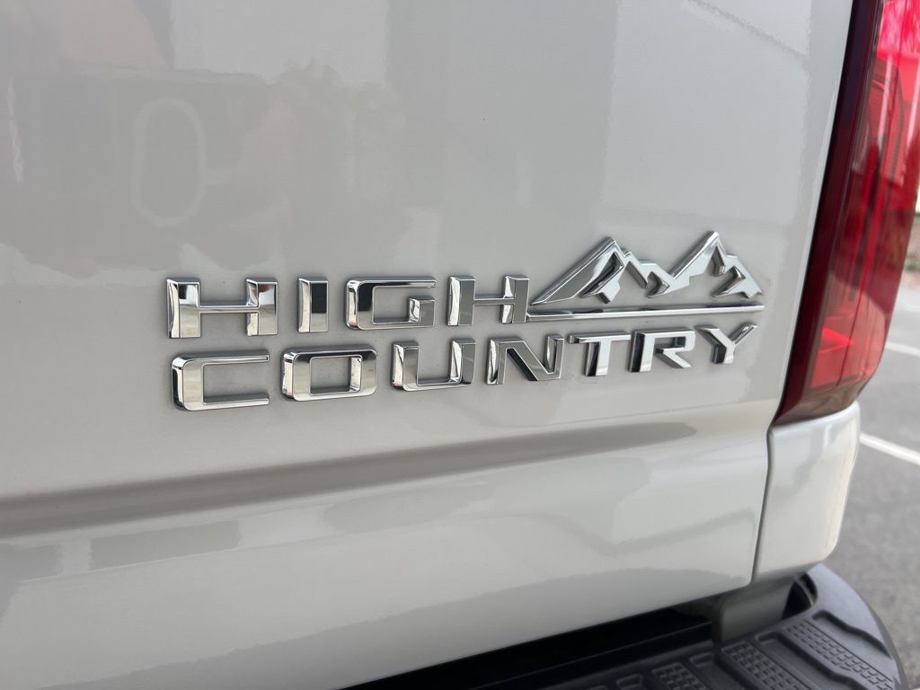 2024 Chevrolet Silverado 2500HD High Country - 22636095 - 9