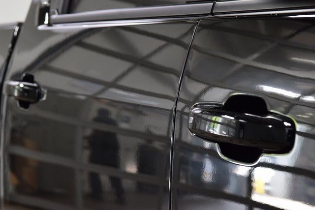 2024 Chevrolet Silverado 2500HD High Country Premium Midnight Edition Z71 - 22893730 - 16