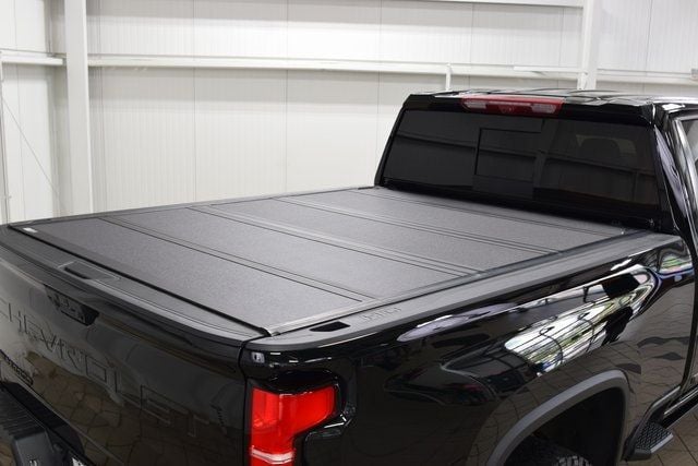 2024 Chevrolet Silverado 2500HD High Country Premium Midnight Edition Z71 - 22893730 - 22