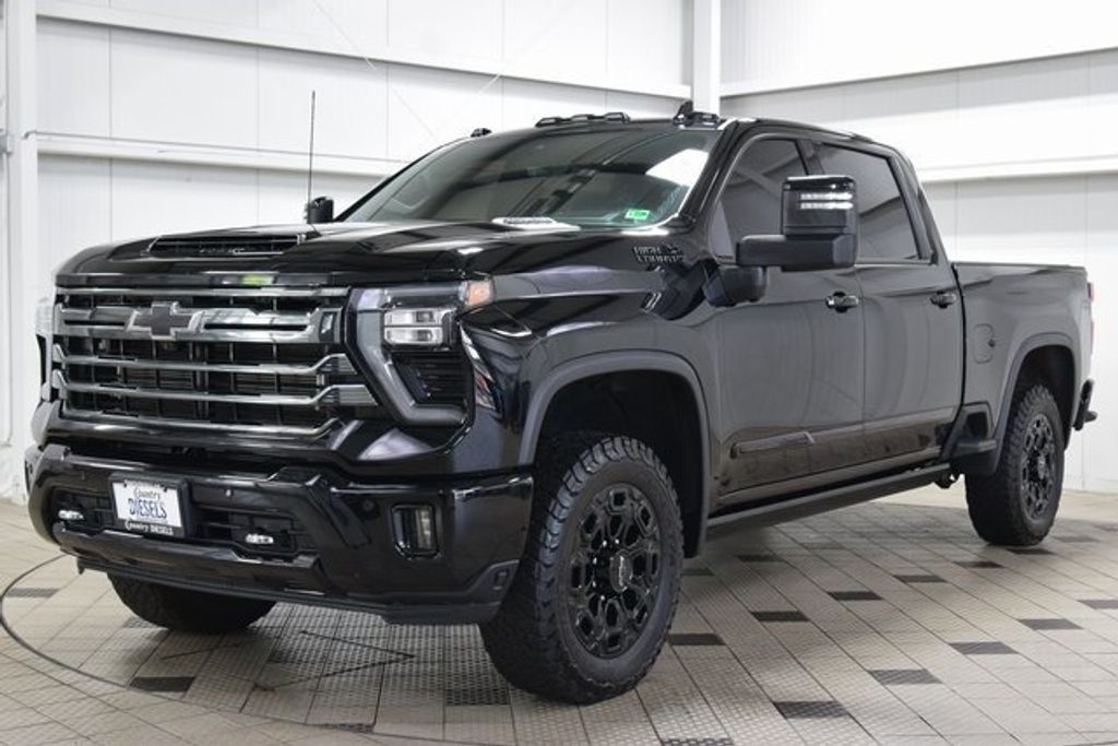 2024 Chevrolet Silverado 2500HD High Country Midnight Edition Z71 photo 2