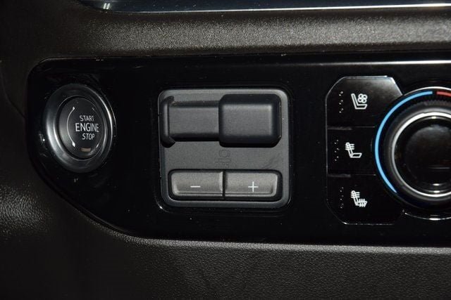 2024 Chevrolet Silverado 2500HD High Country Premium Midnight Edition Z71 - 22893730 - 34