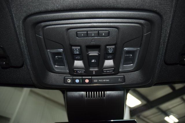 2024 Chevrolet Silverado 2500HD High Country Premium Midnight Edition Z71 - 22893730 - 50