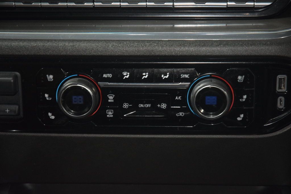 2024 Chevrolet Silverado 2500HD High Country Premium Z71 - 23093455 - 30