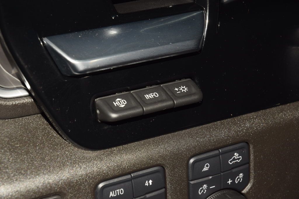 2024 Chevrolet Silverado 2500HD High Country Premium Z71 - 23093455 - 33