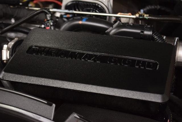 2024 Chevrolet Silverado 2500HD High Country Premium Z71 Lifted - 22871981 - 28