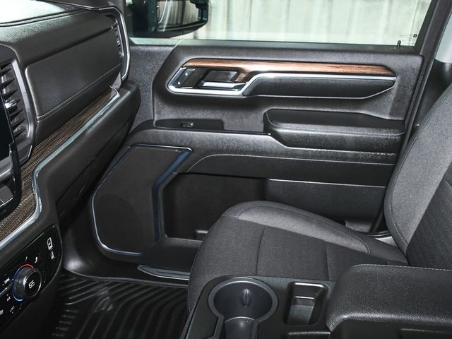 2024 Chevrolet Silverado 2500HD LT - 23079355 - 36