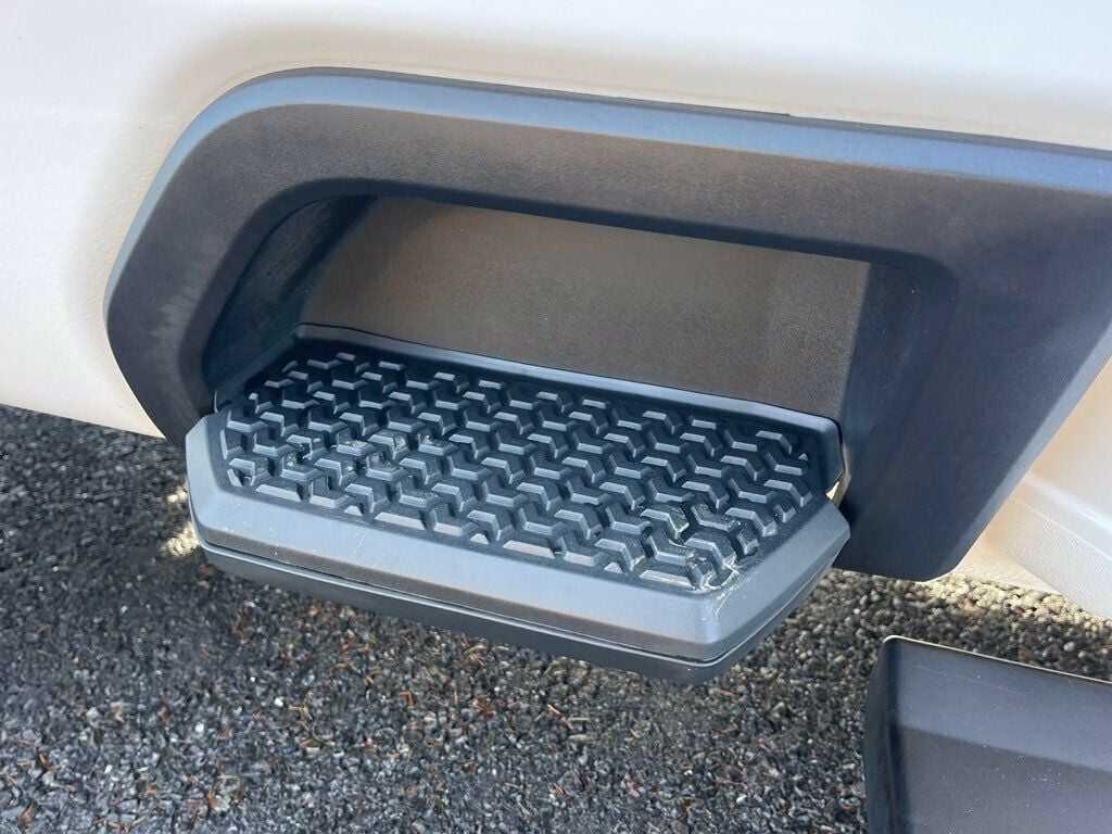 2024 Chevrolet Silverado 2500HD LT Z71 Off Road 4x4 Regular Cab 8 Foot Bed 6.6L  - 22974911 - 13