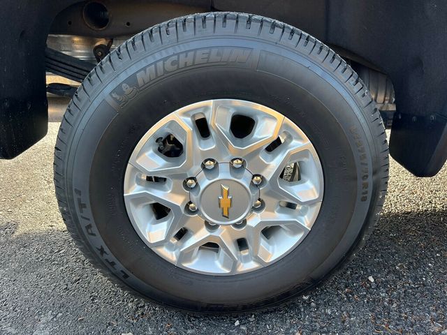 2024 Chevrolet Silverado 2500HD LT Z71 Off Road 4x4 Regular Cab 8 Foot Bed 6.6L  - 22974911 - 15
