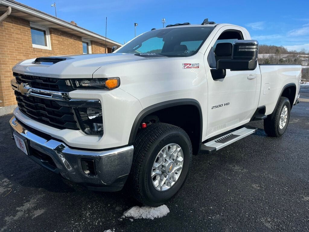 2024 Chevrolet Silverado 2500HD LT Z71 Off Road 4x4 Regular Cab 8 Foot Bed 6.6L  - 22974911 - 2