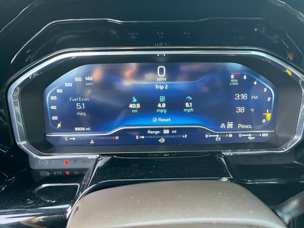 2024 Chevrolet Silverado 2500HD LT Z71 Off Road 4x4 Regular Cab 8 Foot Bed 6.6L  - 22974911 - 29