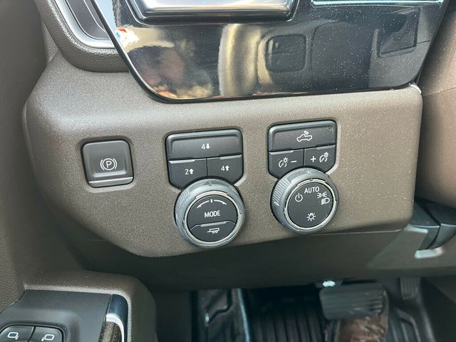 2024 Chevrolet Silverado 2500HD LT Z71 Off Road 4x4 Regular Cab 8 Foot Bed 6.6L  - 22974911 - 30