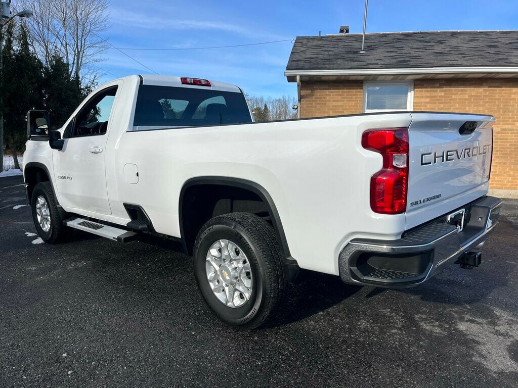 2024 Chevrolet Silverado 2500HD LT Z71 Off Road 4x4 Regular Cab 8 Foot Bed 6.6L  - 22974911 - 4