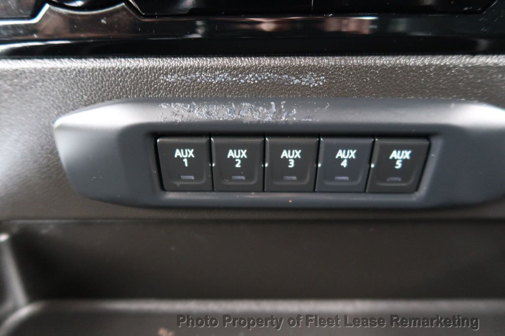 2024 Chevrolet Silverado 2500HD Silverado 2500HD 4WD Crew Cab LTZ LWB - 22955278 - 32