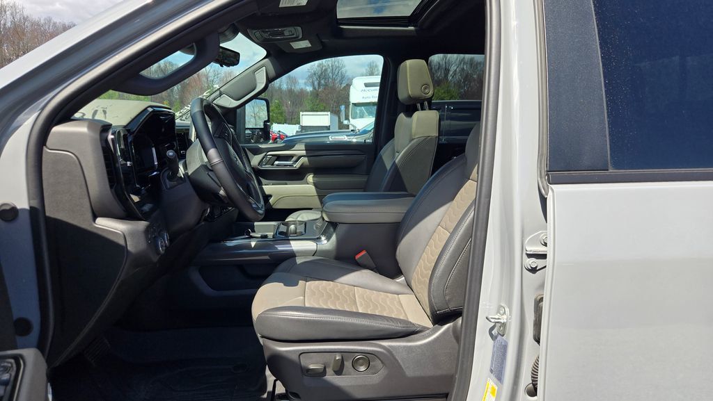 2024 Chevrolet Silverado 2500HD ZR2 - 23000852 - 15