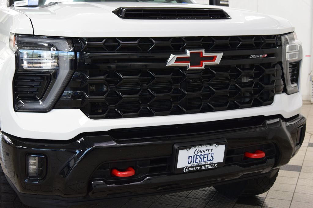 2024 Chevrolet Silverado 2500HD ZR2 w/ Technology Package - 23079796 - 9