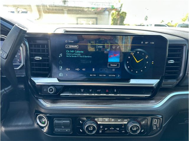 2024 Chevrolet Silverado 3500 HD Crew Cab LT DUALLY 4X4 DIESEL BACK UP CAM 1 OWNER CLEAN - 23095042 - 17