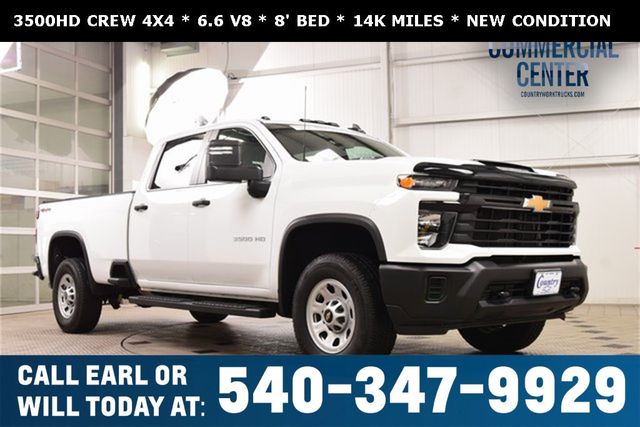 2024 Chevrolet Silverado 3500HD 3500HD CREW 4X4 * 6.6 V8 * 8' BED * 1 OWNER * LIKE NEW - 22935388 - 0