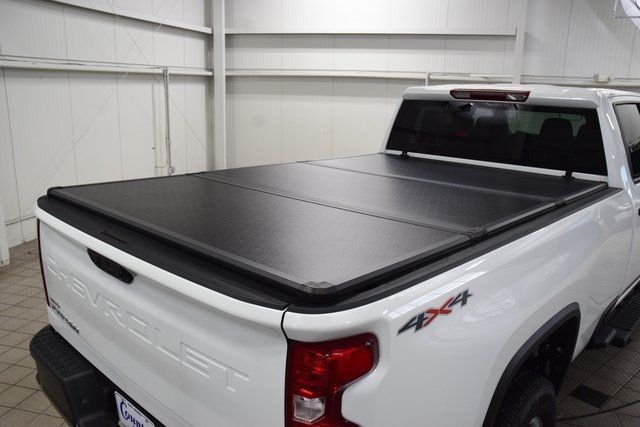 2024 Chevrolet Silverado 3500HD 3500HD CREW 4X4 * 6.6 V8 * 8' BED * 1 OWNER * LIKE NEW - 22935388 - 16