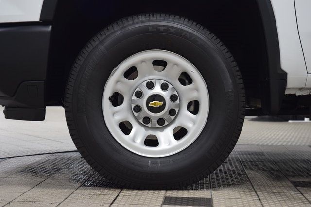 2024 Chevrolet Silverado 3500HD 3500HD CREW 4X4 * 6.6 V8 * 8' BED * 1 OWNER * LIKE NEW - 22935388 - 18