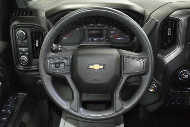 2024 Chevrolet Silverado 3500HD 3500HD CREW 4X4 * 6.6 V8 * 8' BED * 1 OWNER * LIKE NEW - 22935388 - 28