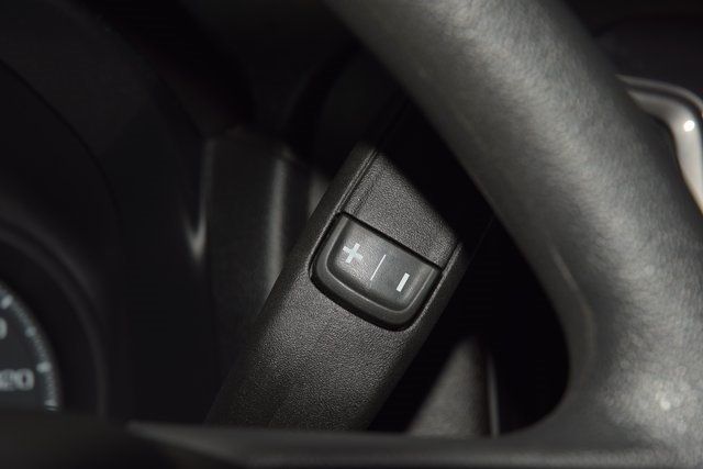 2024 Chevrolet Silverado 3500HD 3500HD CREW 4X4 * 6.6 V8 * 8' BED * 1 OWNER * LIKE NEW - 22935388 - 30