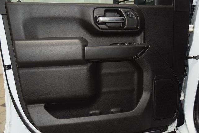 2024 Chevrolet Silverado 3500HD 3500HD CREW 4X4 * 6.6 V8 * 8' BED * 1 OWNER * LIKE NEW - 22935388 - 36