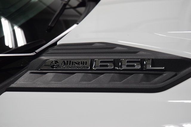 2024 Chevrolet Silverado 3500HD 3500HD CREW 4X4 * 6.6 V8 * 8' BED * 1 OWNER * LIKE NEW - 22935388 - 8