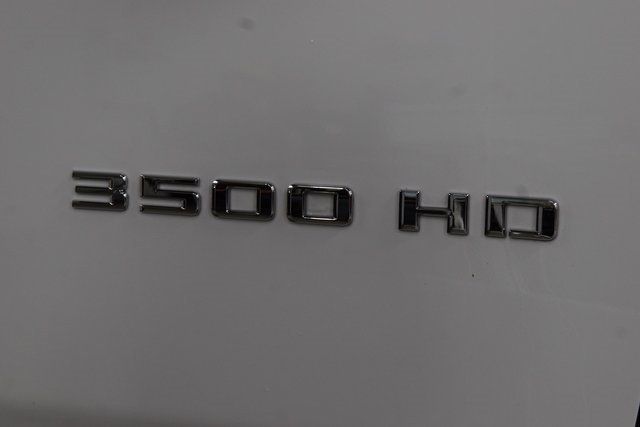 2024 Chevrolet Silverado 3500HD 3500HD CREW 4X4 * 6.6 V8 * STAKE BODY * NEW BOSS PLOW - 22919722 - 9