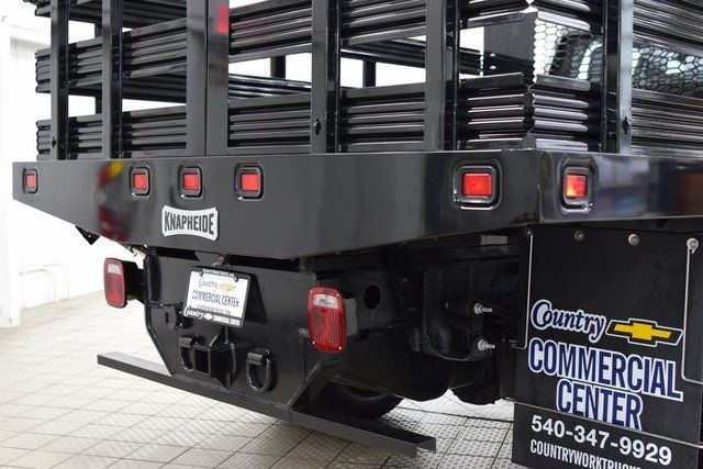 2024 Chevrolet Silverado 3500HD 3500HD CREW 4X4 * 6.6 V8 * STAKE BODY * NEW BOSS PLOW - 22919722 - 12