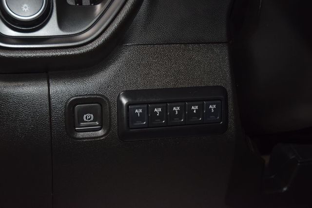 2024 Chevrolet Silverado 3500HD 3500HD CREW 4X4 * DURAMAX * 9' READING UTILITY * 1 OWNER - 23046207 - 29