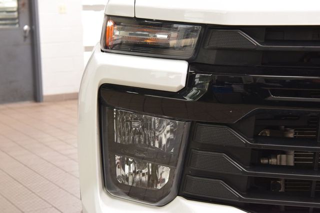 2024 Chevrolet Silverado 3500HD 3500HD CREW 4X4 * DURAMAX * 9' READING UTILITY * 1 OWNER - 23046207 - 5