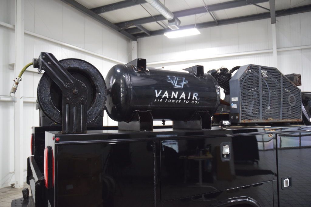 2024 Chevrolet Silverado 3500HD 3500HD CREW 4X4 * DURAMAX * 9' UTILITY W/ VANAIR COMPRESSOR - 23078666 - 16