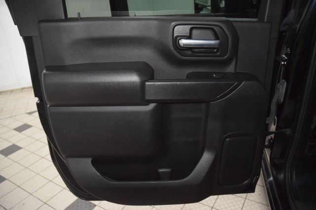 2024 Chevrolet Silverado 3500HD 3500HD CREW 4X4 * DURAMAX * 9' UTILITY W/ VANAIR COMPRESSOR - 23078666 - 35