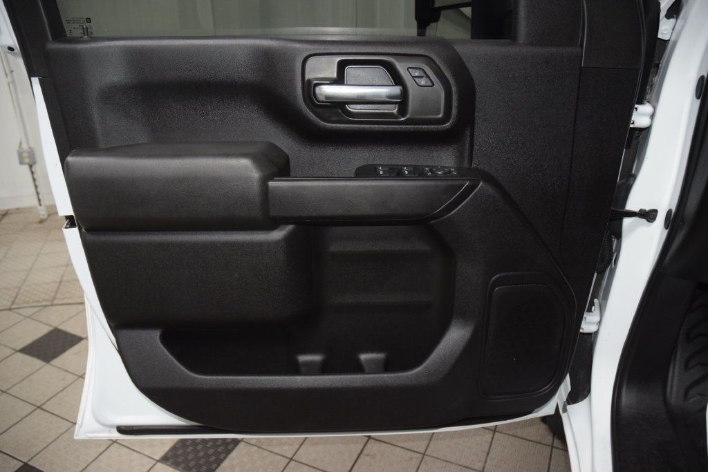 2024 Chevrolet Silverado 3500HD 3500HD CREW 4X4 * DURAMAX * KNAPHEIDE KUV * 1 OWNER - 23078189 - 32