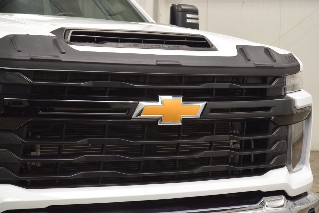 2024 Chevrolet Silverado 3500HD 3500HD CREW 4X4 * DURAMAX * KNAPHEIDE KUV * 1 OWNER - 23078189 - 4