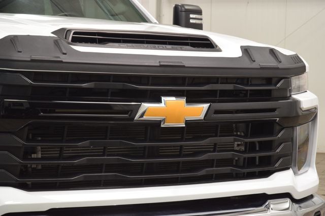 2024 Chevrolet Silverado 3500HD 3500HD CREW 4X4 * DURAMAX * KNAPHEIDE KUV * 1 OWNER - 23078189 - 4