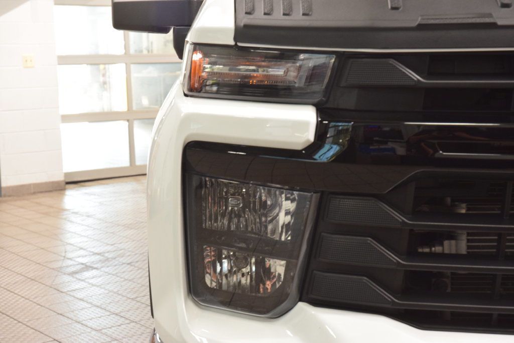 2024 Chevrolet Silverado 3500HD 3500HD CREW 4X4 * DURAMAX * KNAPHEIDE KUV * 1 OWNER - 23078189 - 5