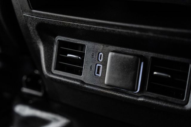 2024 Chevrolet Silverado 3500HD 3500HD CREW 4X4 * DURAMAX * LT PKG * DAKOTA UTILITY * 1 OWNER - 22772917 - 40