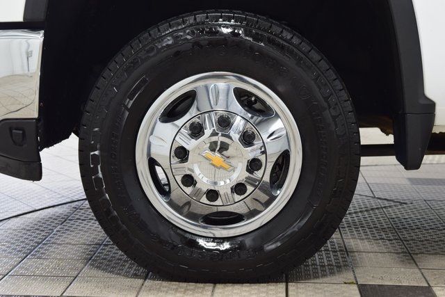 2024 Chevrolet Silverado 3500HD LT photo 12