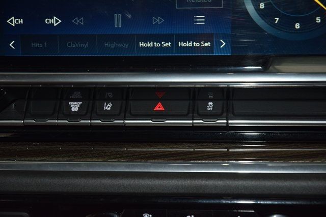 2024 Chevrolet Silverado 3500HD LT photo 18